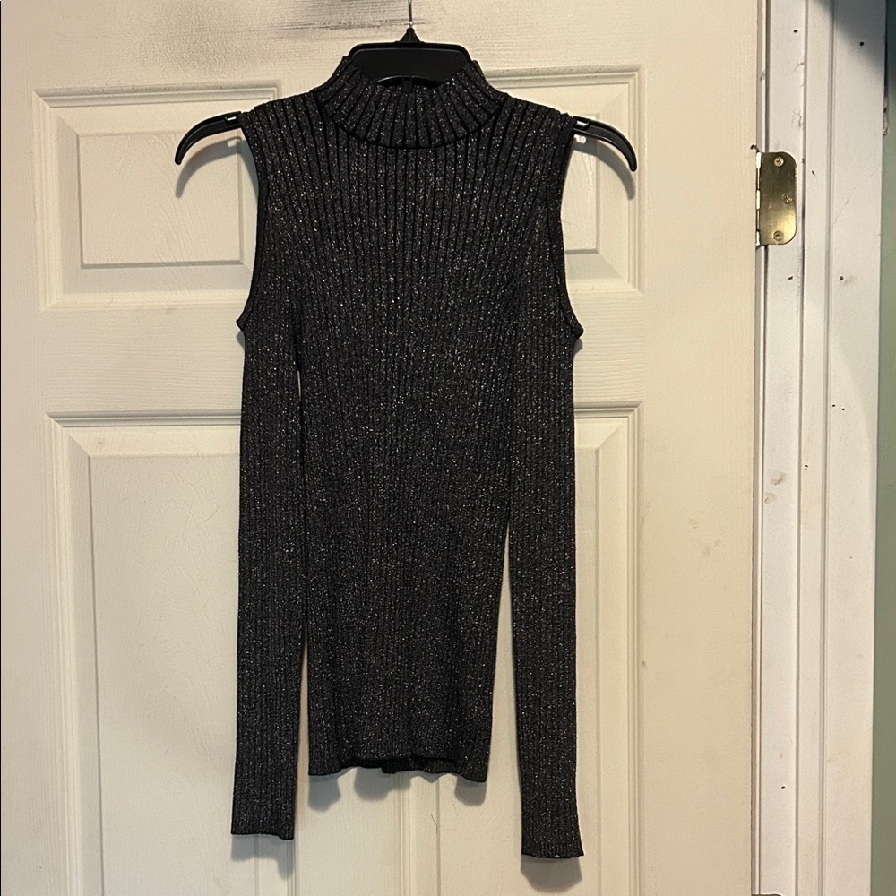Verve Ami Cold Shoulder Metallic Sweater Size Medium